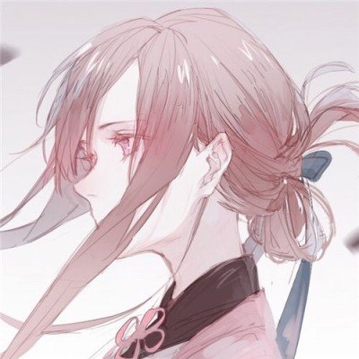 伊朗军方晒导弹和无人机库存